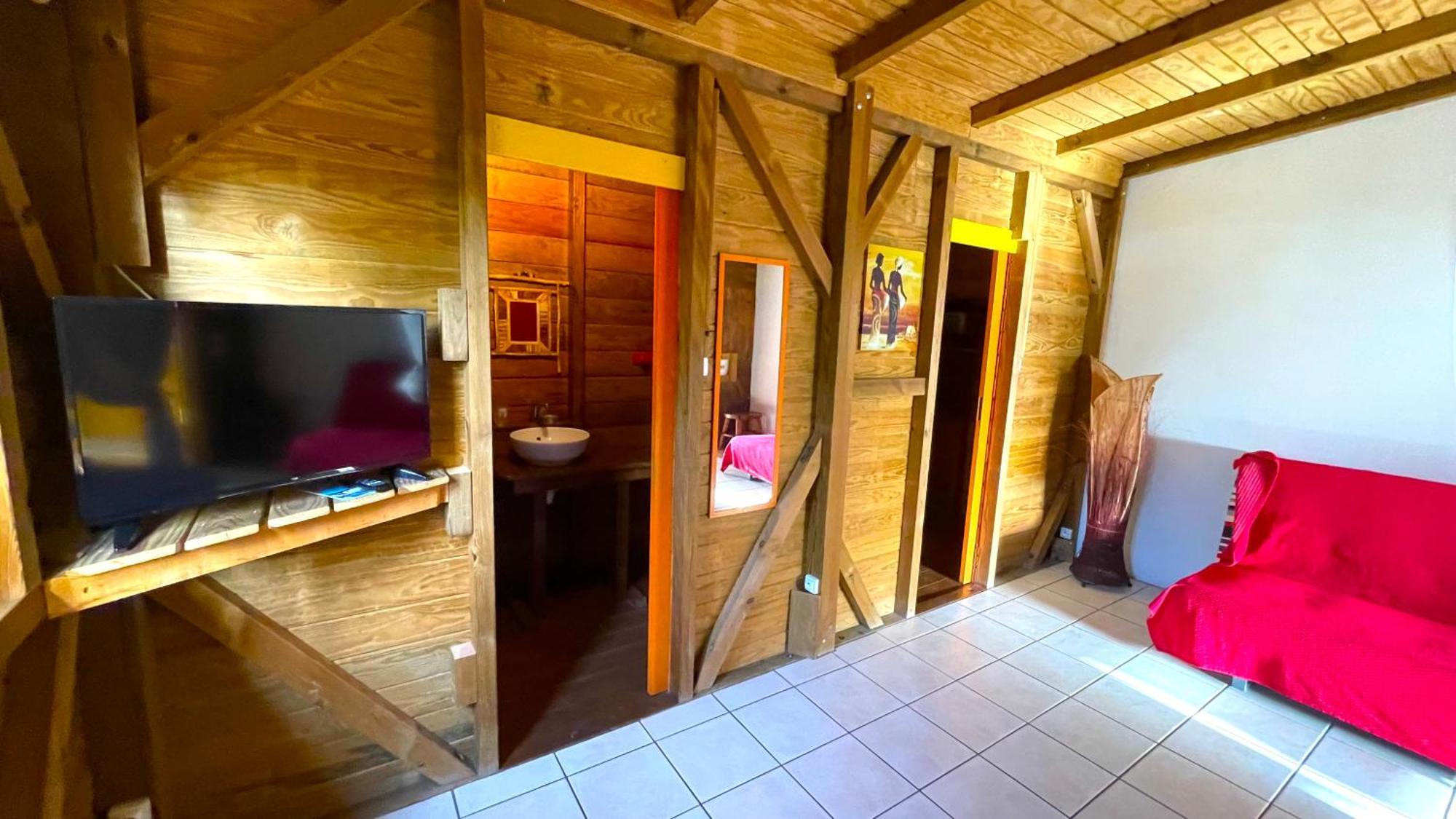 Gites Les Calebassiers Deshaies Zimmer foto